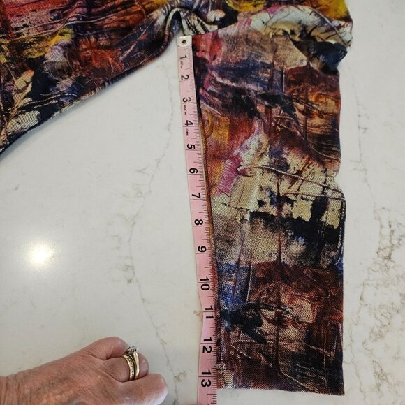 Parsley & Sage Size Medium Abstract Multicolor Print Button Detail Top - Picture 8 of 9